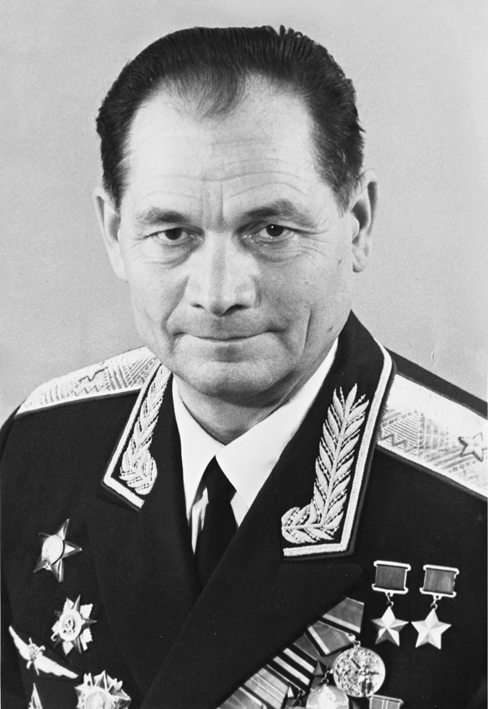 Генерал-майор-инженер Григорий Сивков в середине 1970-х.